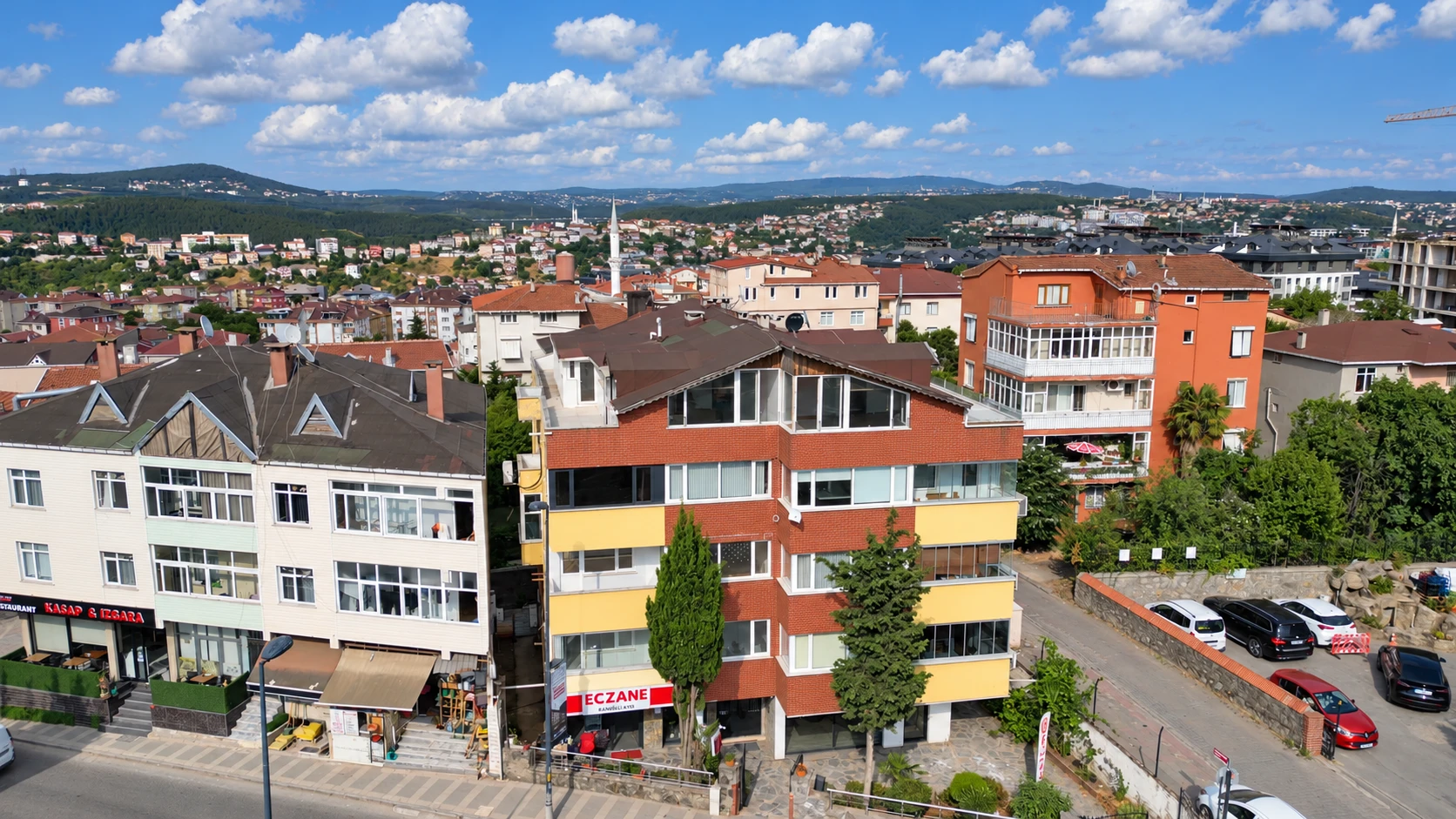 Kandilli’de Satılık Bina